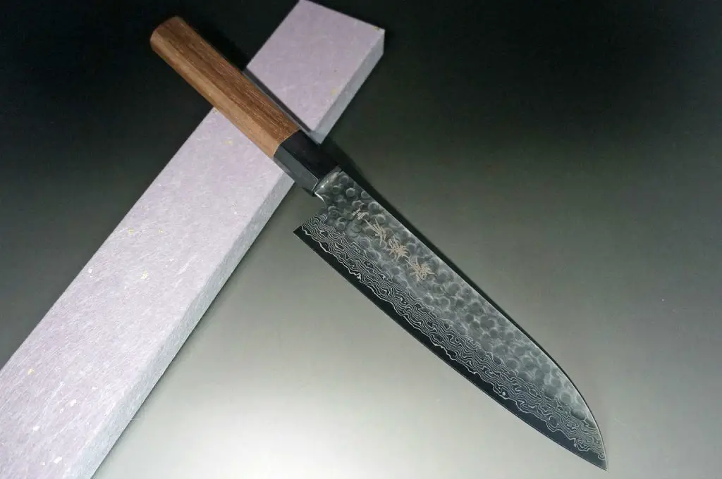 Takayuki 45-Layer Damascus Hammered WA Japanese Chef's Santoku Knife 180mm