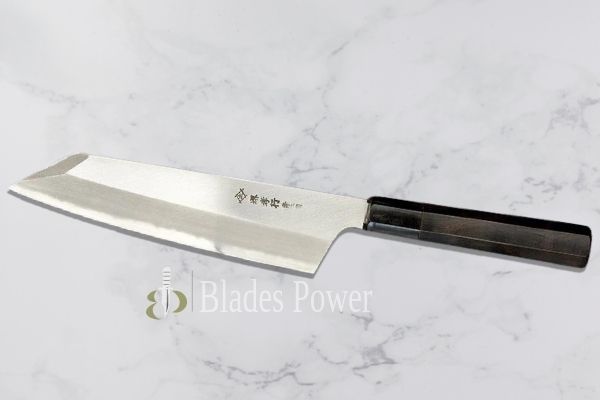 Unboxing Sakai Takayuki Homura Premium (Aogami 2 steel) Japanese Chef's Kengata-Gyuto Knife 225mm